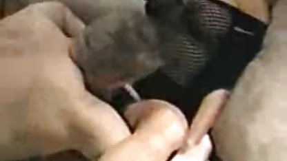 Morena tetona cabalga una polla y xxx nenas rubias se corre