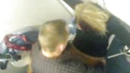 Morena tetona con mohawk y la ropa interior hermosa rubia tetonas xxx se masturba el coño