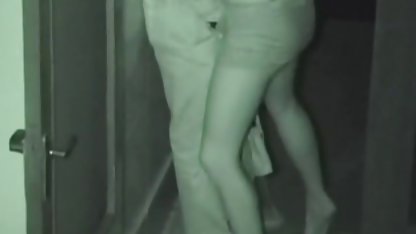 Dio rubias culonas y tetonas xxx la casualidad de que una chica es más fácil para complacer a un grupo grande de hombres de un campesino a varias chicas. Ellos tienen más fuerza