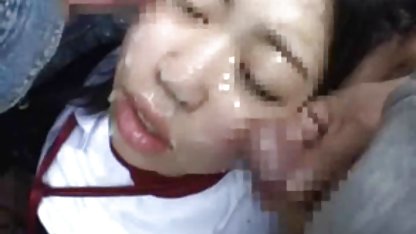 Una sexy, hermosa, desnuda chica mira a la cámara y como si coquetea con xvideos maduras rubias usted, ella muestra su cuerpo desnudo sin dudarlo y registros de la primera exposición individual de ero video