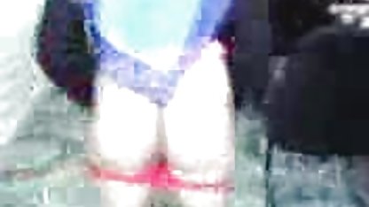 Rubia Edén en videos x de rubias hardcore forma traga dos pollas enormes