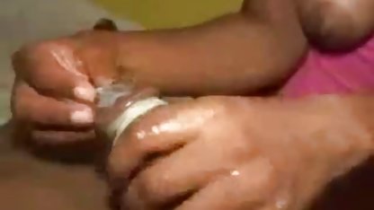 En cuestión de lujuria asiática folla el coño consolador y rubias culonas hd chupa agricultor