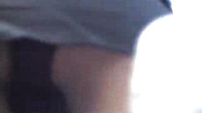 Una chica joven se folla a su amado en el sexo anal rubias 19 cachondas y chupa su polla