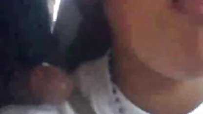 Elegante rubia lesbiana rubias bien culonas seduce la belleza y la lamió el coño