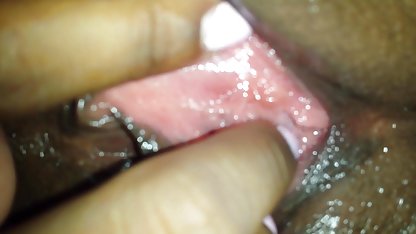 Joven morena Diana se masturba rubias dormidas xxx dulce coño y el culo consolador