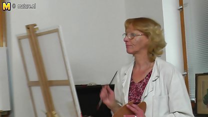 A la xxx rubias 69 perra le gusta que le abrió las piernas y se sienta entre ellos no es un gallo, pero una áspera lengua